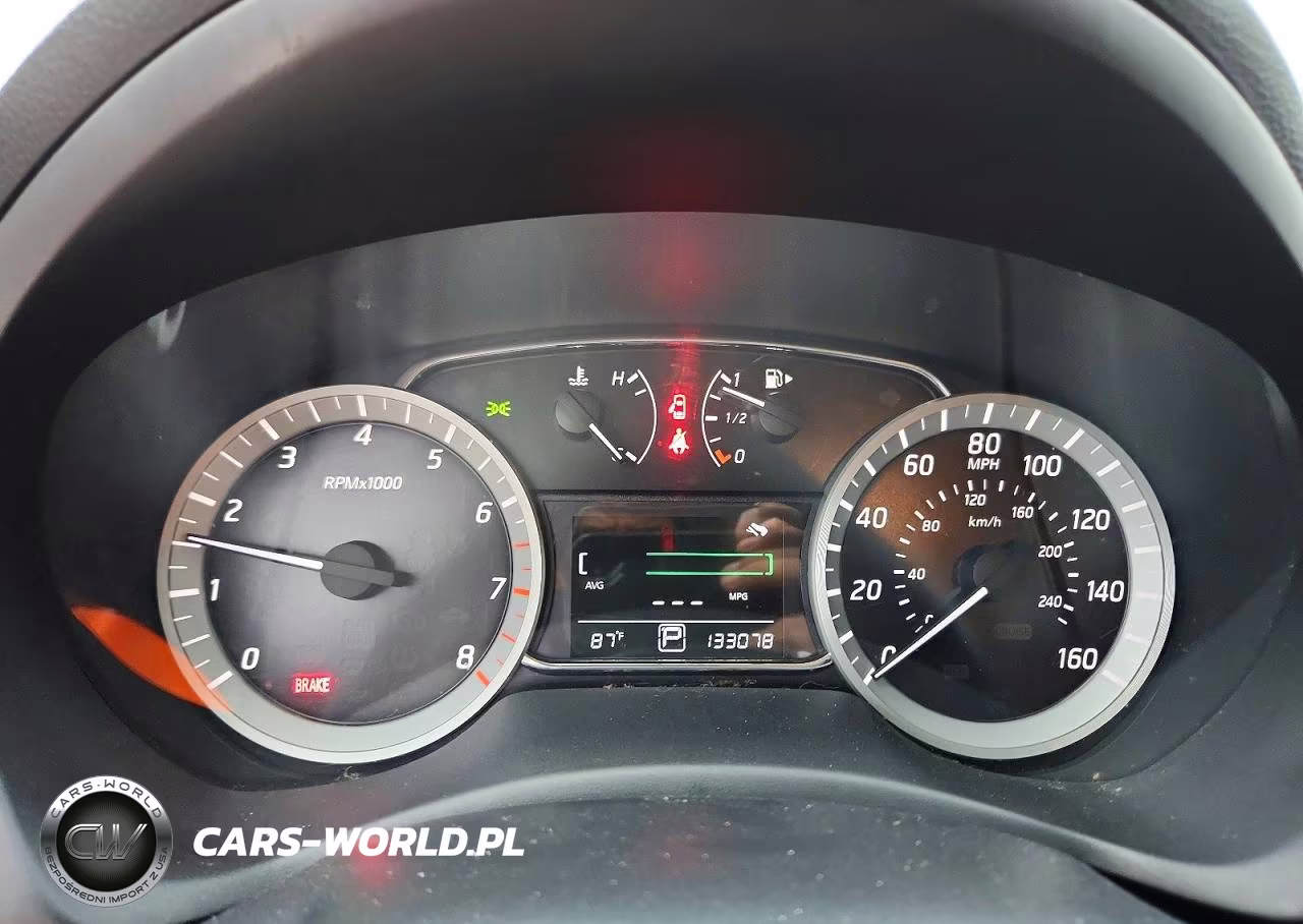 2015 Nissan Sentra Sr VIN:3N1AB7AP2FY292612 - 9