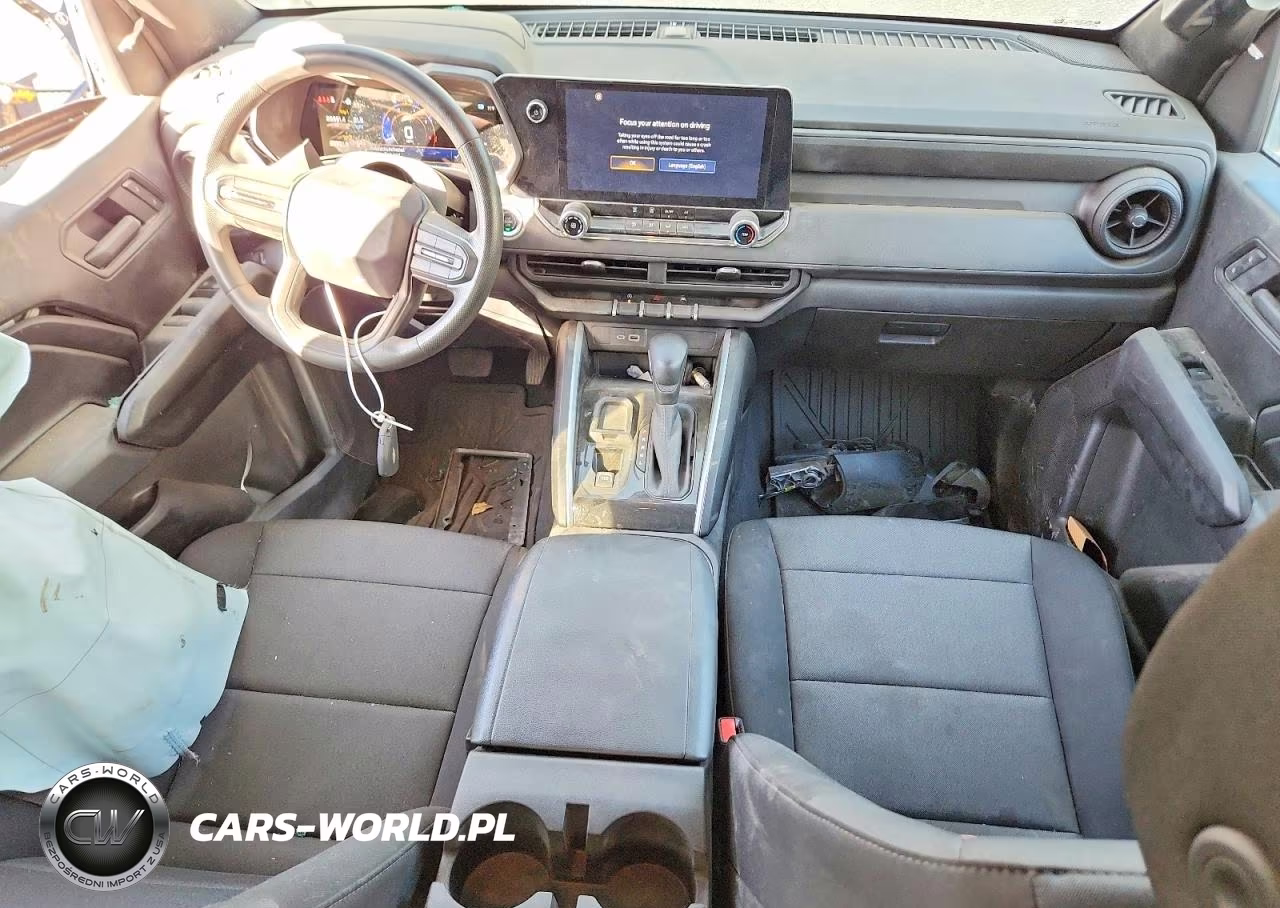 2025 Chevrolet Colorado VIN:1GCPSBEK4S1149040 - 8