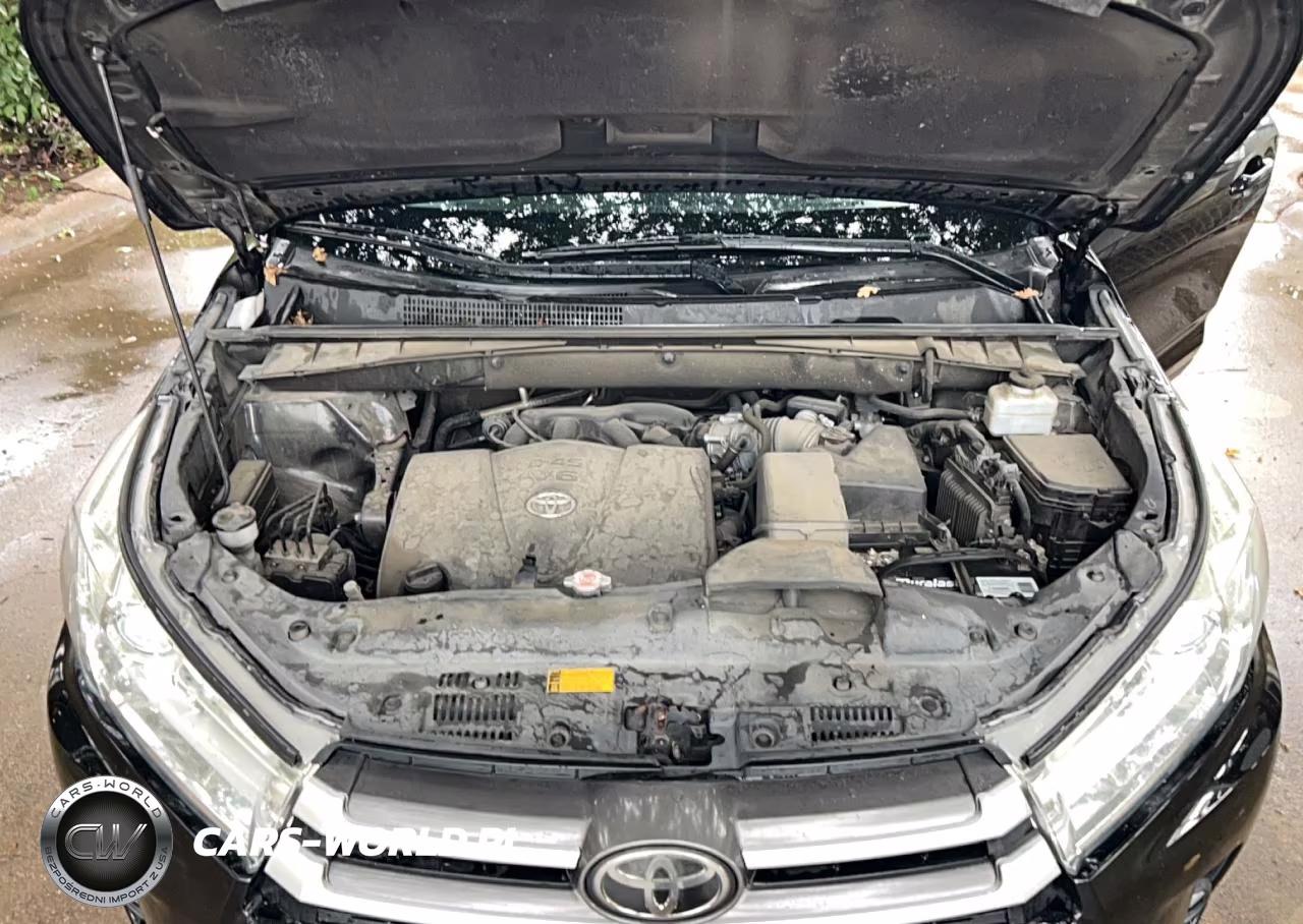 2019 Toyota Highlander Le Plus VIN:5TDZZRFH9KS309982 - 7