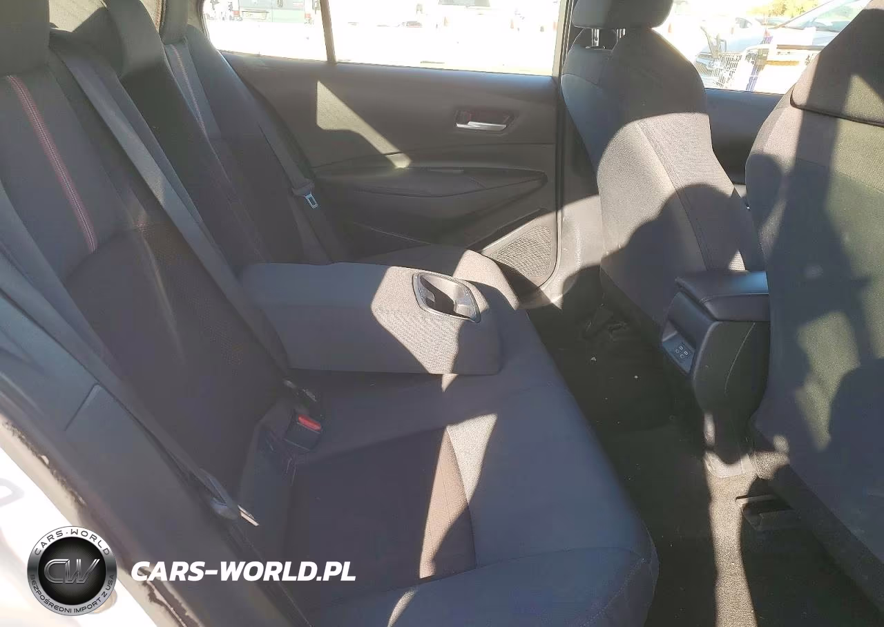 2024 Toyota Corolla Hybrid VIN:JTDBCMFE4R3043116 - 10