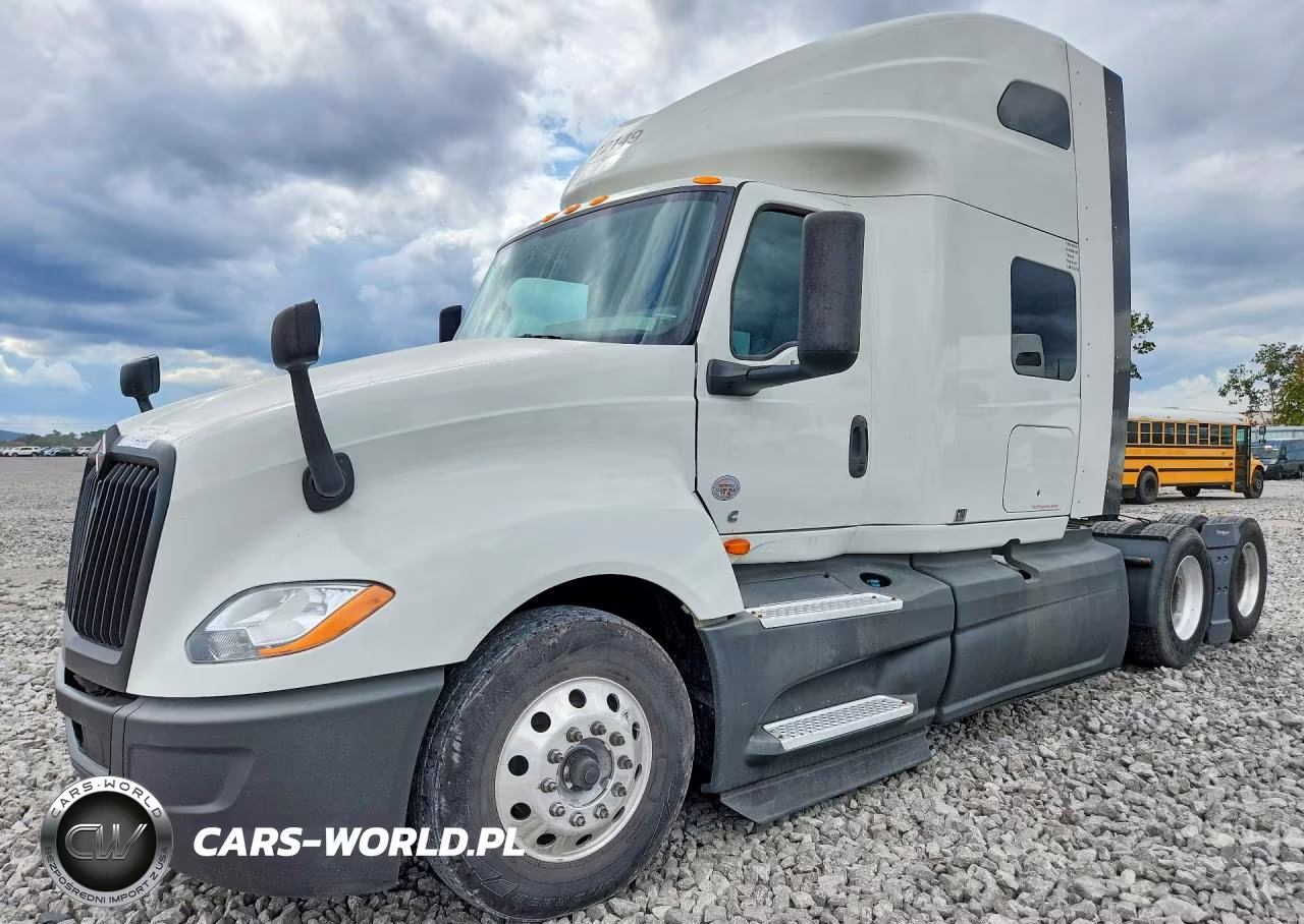 2022 International Lt625 - Semi Truck