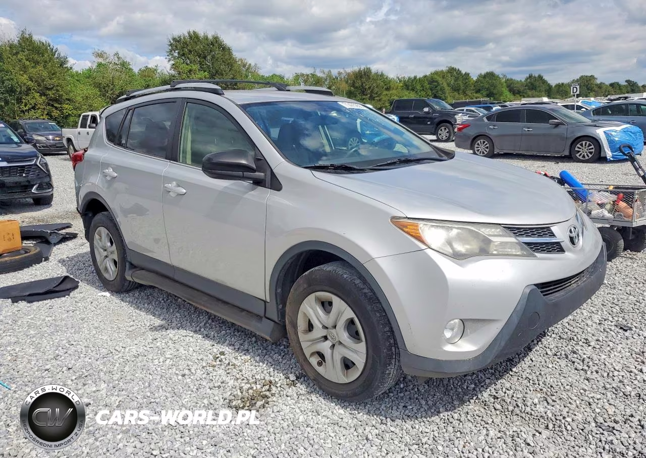 2015 Toyota Rav4 Le VIN:JTMBFREV6FJ034673 - 4