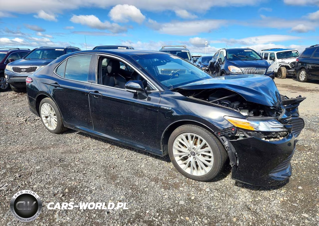 2018 Toyota Camry Hybrid Xle VIN:4T1B21HK4JU504670 - 4