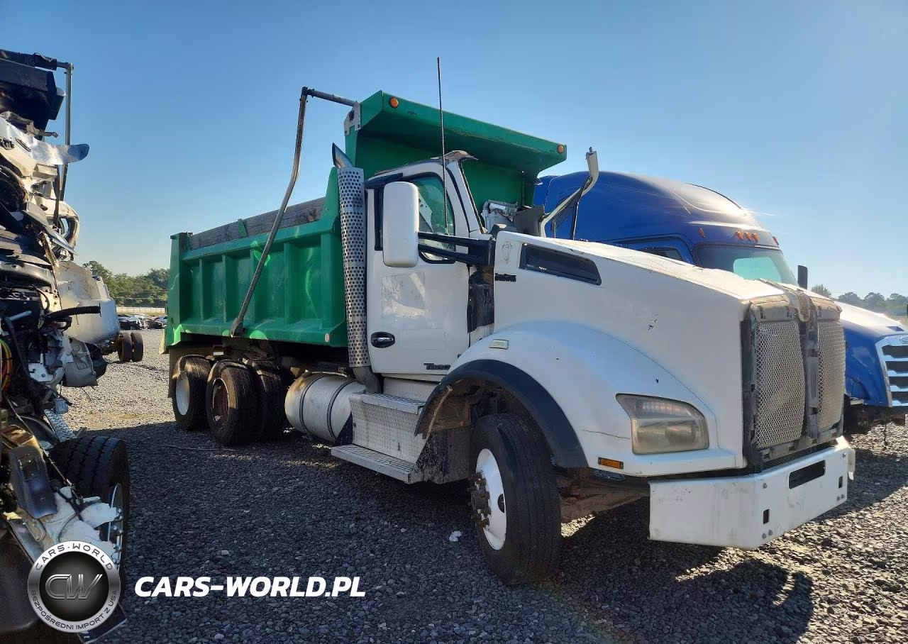 2017 Kenworth T880 Dump Truck VIN:1NKZLK0X9HJ148000 - 4