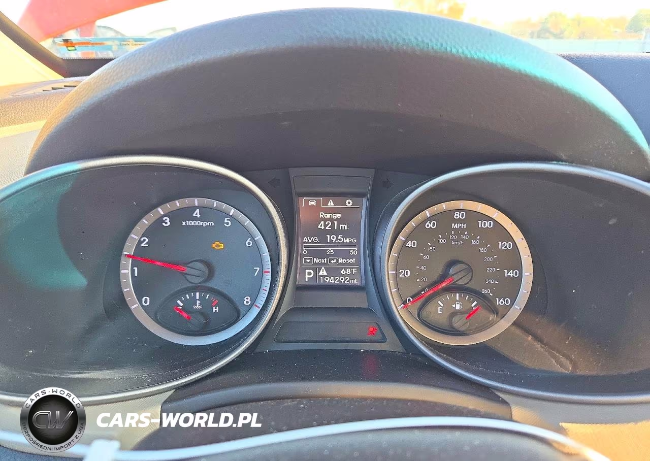 2015 Hyundai Santa Fe Sport 2.4L VIN:5XYZT3LBXFG283586 - 9