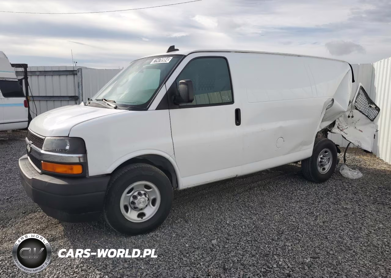 2018 CHEVROLET EXPRESS G2500  – zdjęcie 1 z 13