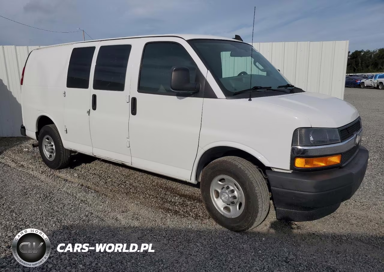 2018 CHEVROLET EXPRESS G2500  VIN:1GCWGAFP9J1268198 - 4