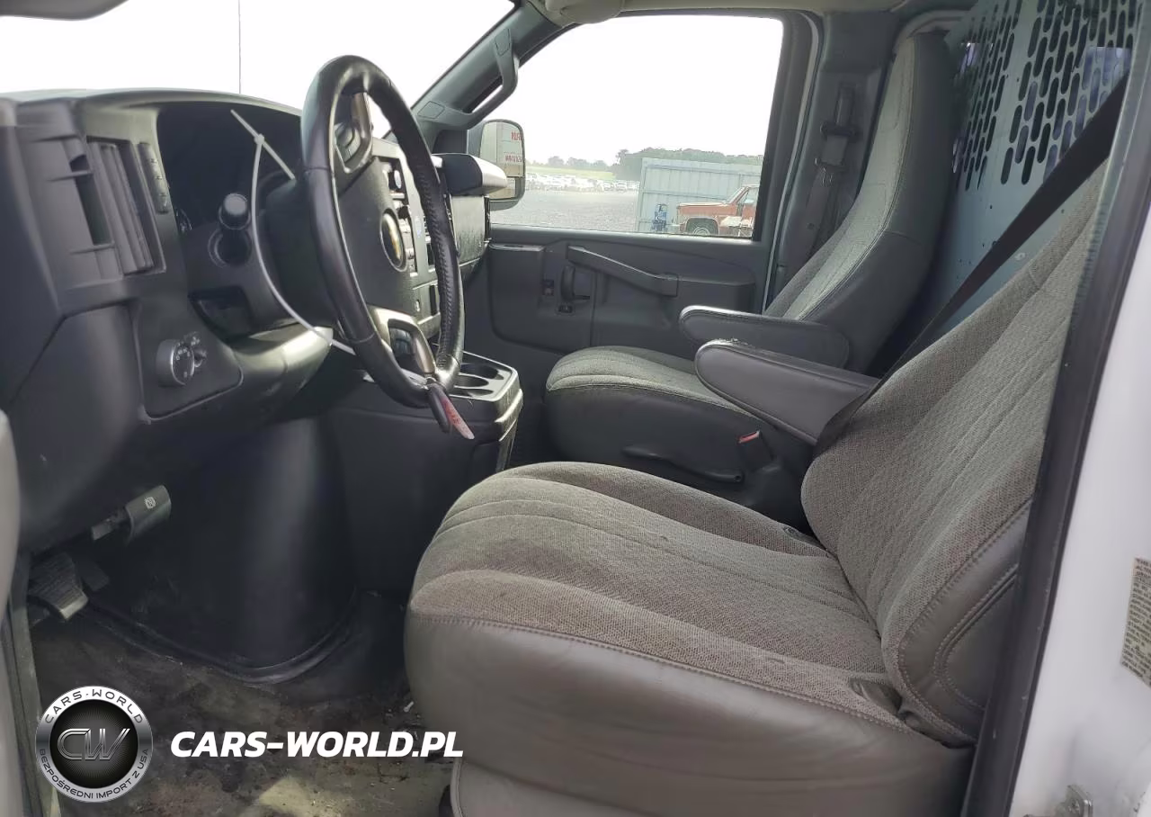 2018 CHEVROLET EXPRESS G2500  VIN:1GCWGAFP9J1268198 - 7