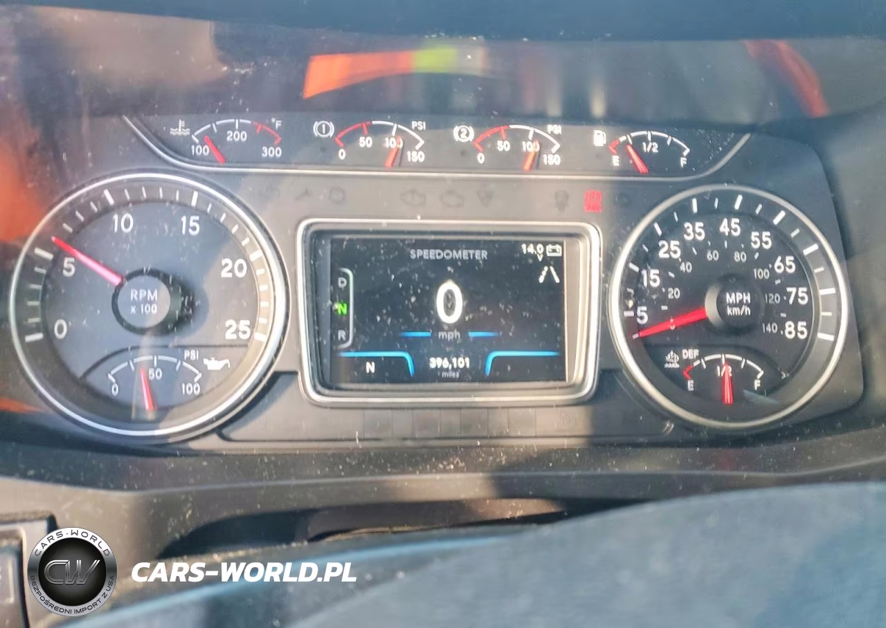 2022 International Lt625 Semi Truck VIN:3HSDZAPR4NN551118 - 9
