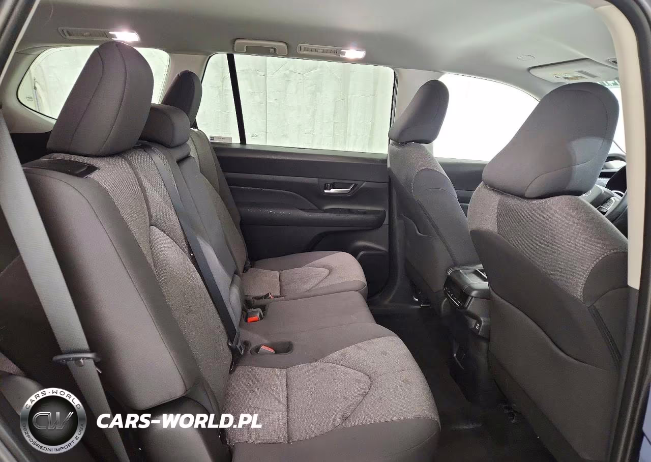 2026 Toyota Grand Highlander Hybrid Le VIN:5TDACAB57TS111110 - 11