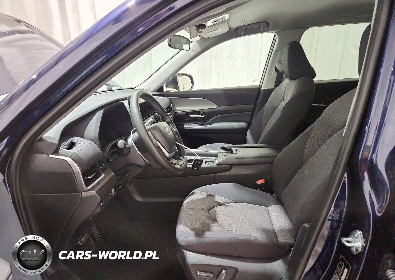 2026 Toyota Grand Highlander Hybrid Le VIN:5TDACAB57TS111110 - 7