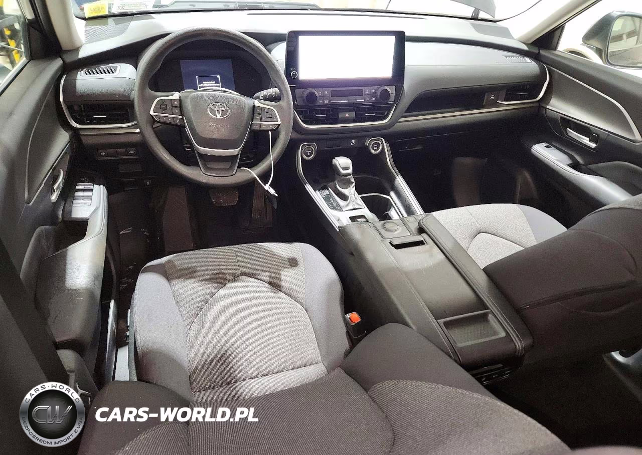 2026 Toyota Grand Highlander Hybrid Le VIN:5TDACAB57TS111110 - 8
