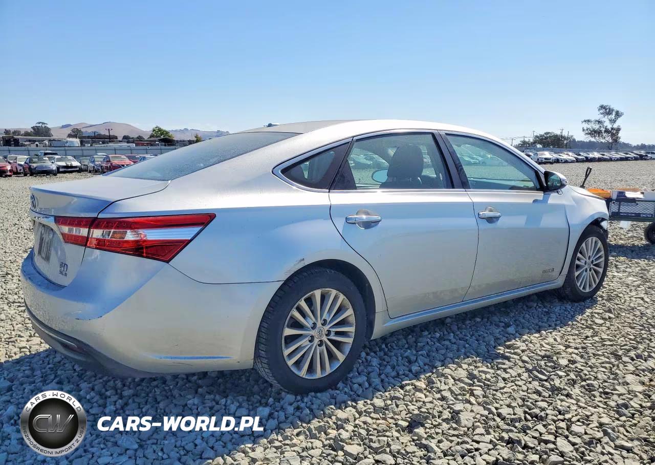 2014 Toyota Avalon Hybrid Xle Touring VIN:4T1BD1EB4EU021846 - 3