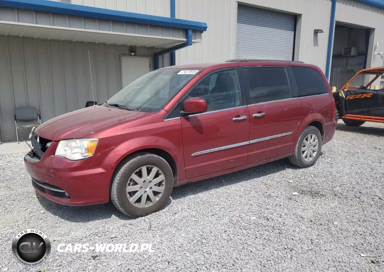 2015 Chrysler Town & Country Touring
