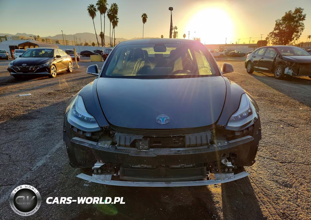 2020 Tesla Model 3 VIN:5YJ3E1EBXLF649583 - 5