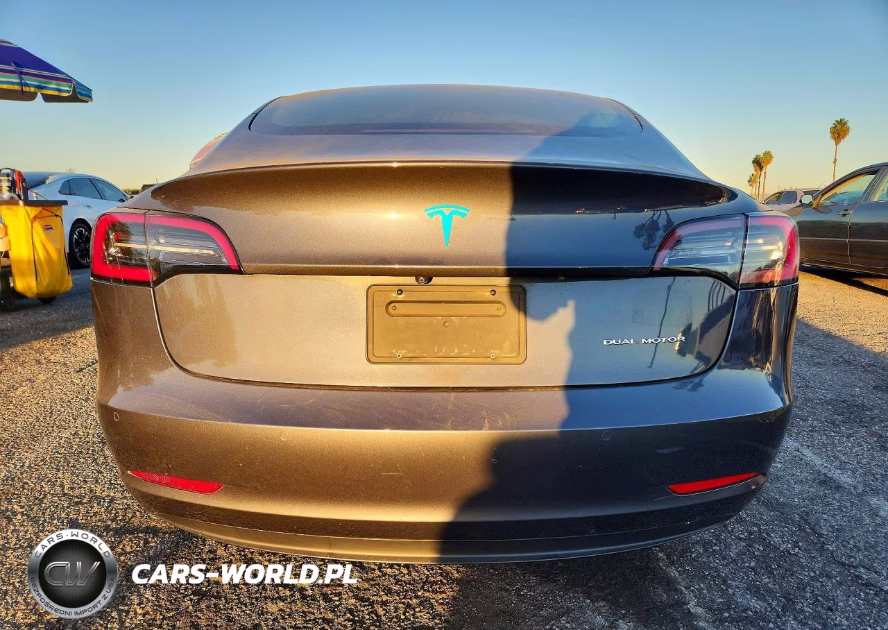 2020 Tesla Model 3 VIN:5YJ3E1EBXLF649583 - 6