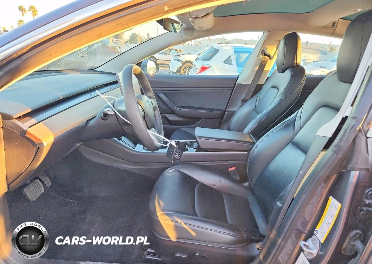 2020 Tesla Model 3 VIN:5YJ3E1EBXLF649583 - 7