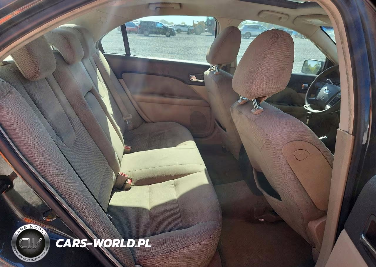 2010 Ford Fusion Se VIN:3FAHP0HA8AR163191 - 10