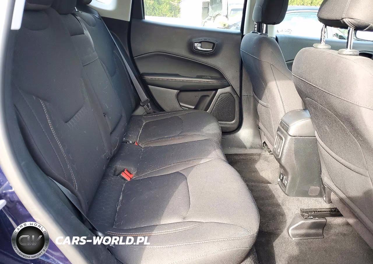 2018 Jeep Compass Sport VIN:3C4NJCAB4JT186182 - 11