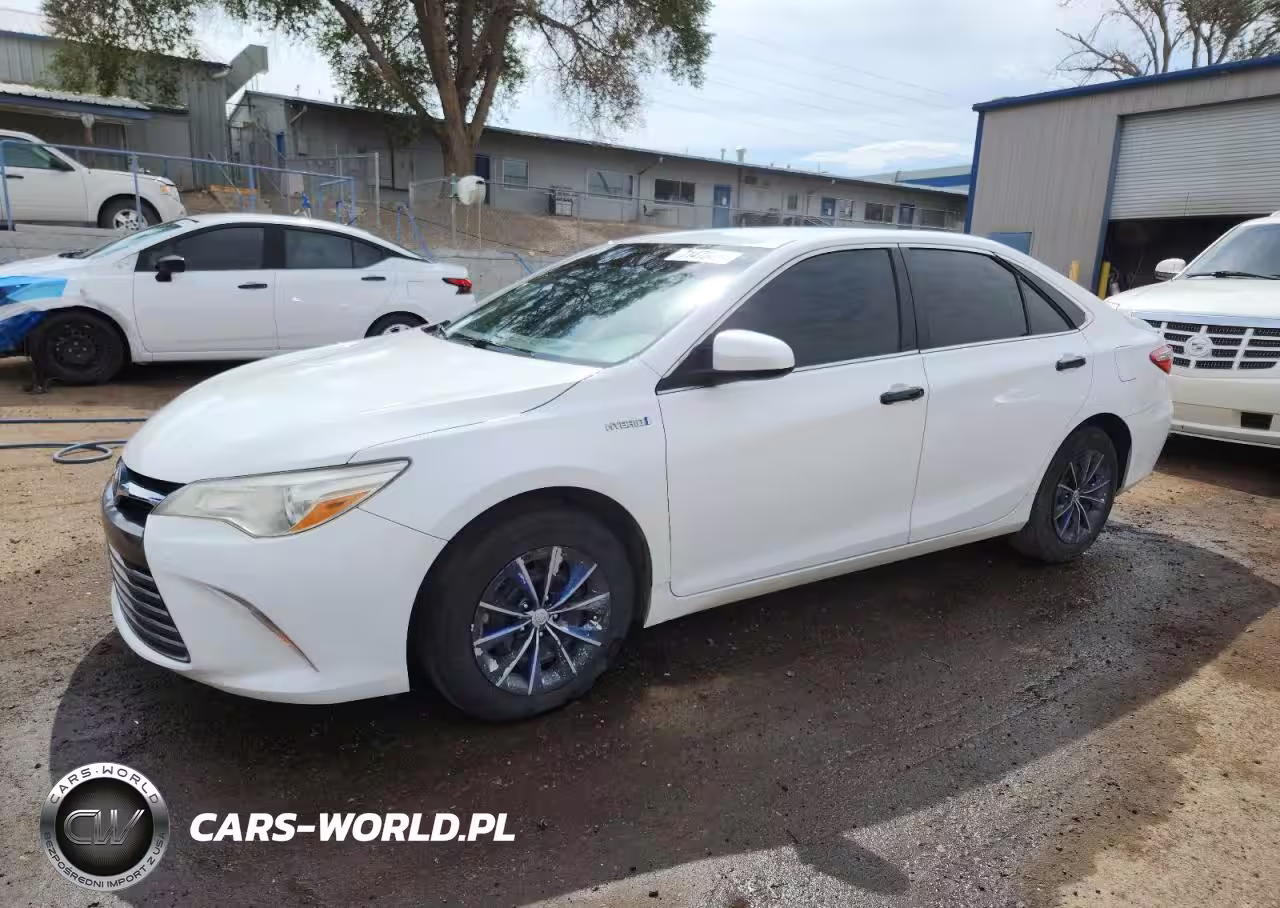 2017 Toyota Camry Hybrid