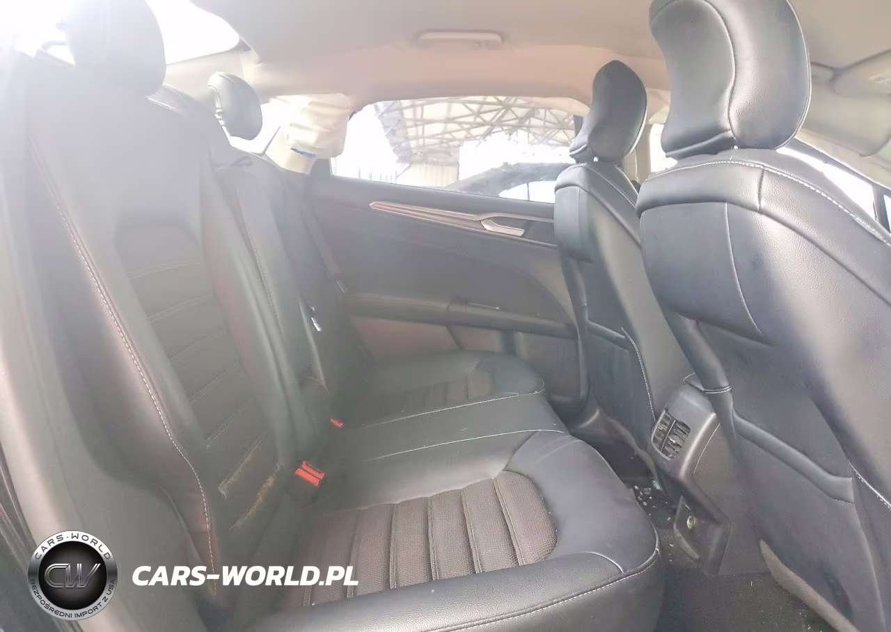 2017 Ford Fusion Se VIN:3FA6P0HD6HR401874 - 10