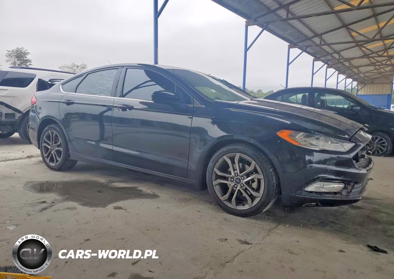 2017 Ford Fusion Se VIN:3FA6P0HD6HR401874 - 4