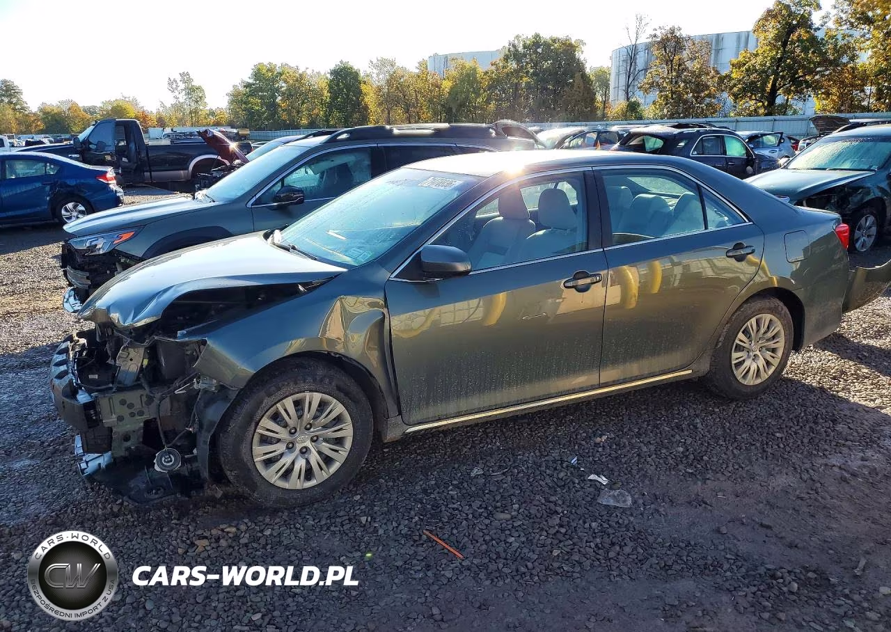 2013 Toyota Camry Le VIN:4T1BF1FK0DU680496 - 1