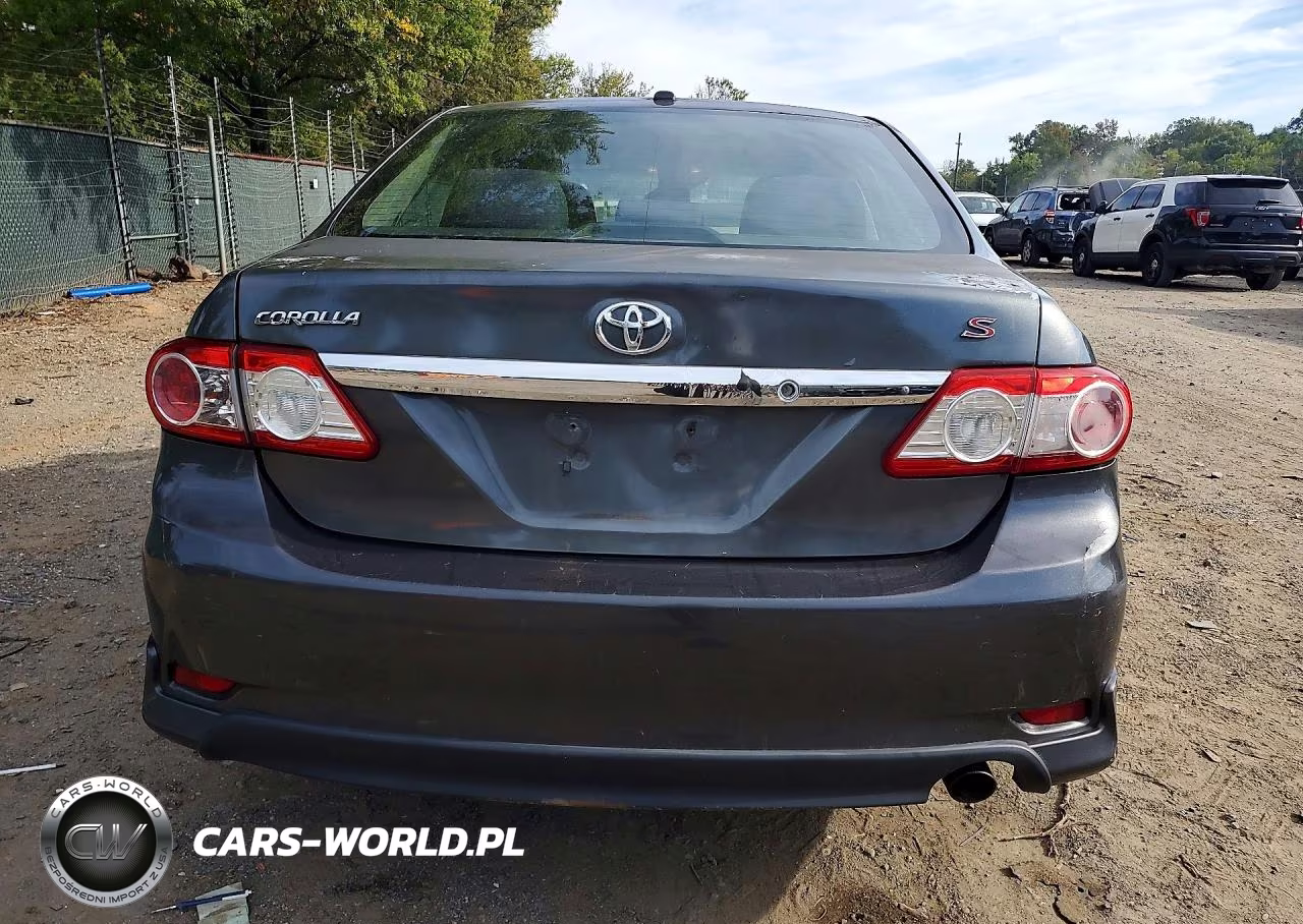 2011 Toyota Corolla S VIN:2T1BU4EE1BC603444 - 6