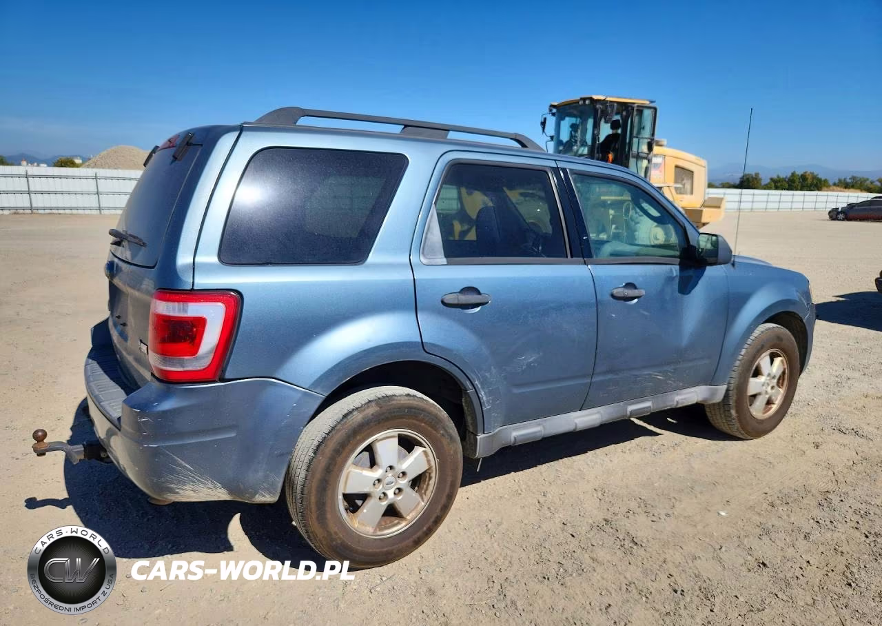 2012 Ford Escape Xlt VIN:1FMCU9DGXCKA29961 - 3