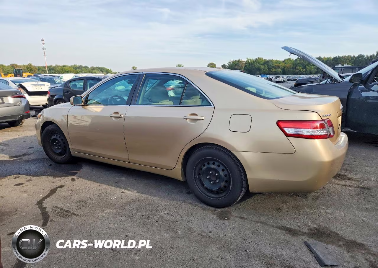 2010 Toyota Camry Le VIN:4T1BF3EK9AU088510 - 2