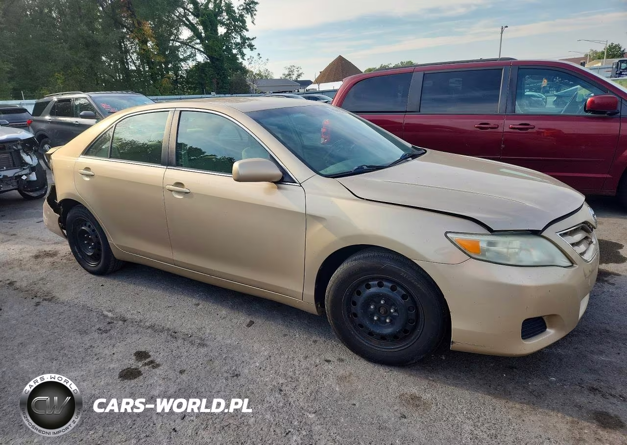 2010 Toyota Camry Le VIN:4T1BF3EK9AU088510 - 4