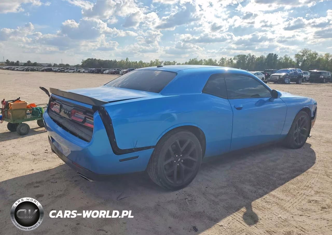 2019 Dodge Challenger Sxt VIN:2C3CDZAG0KH735517 - 3