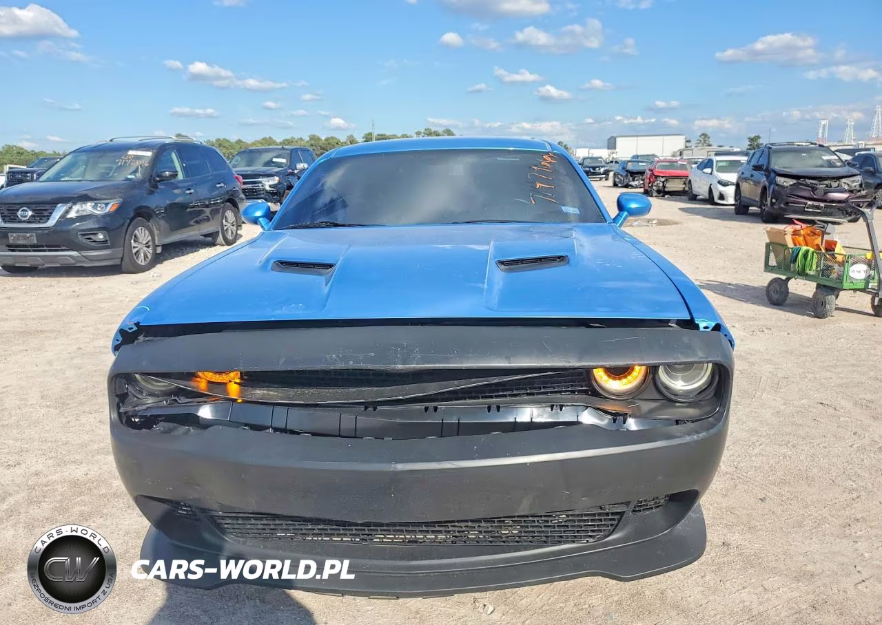 2019 Dodge Challenger Sxt VIN:2C3CDZAG0KH735517 - 5