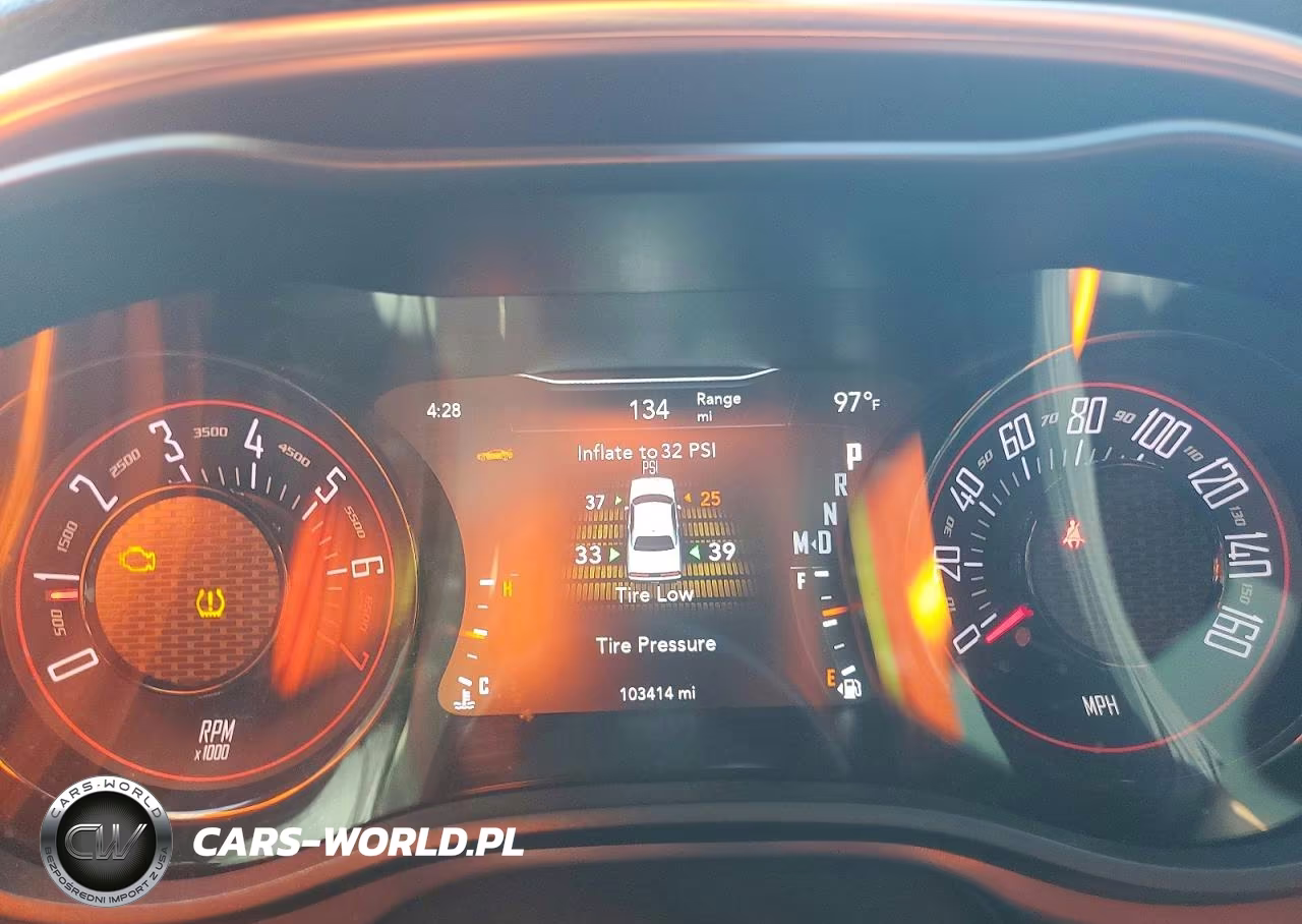 2019 Dodge Challenger Sxt VIN:2C3CDZAG0KH735517 - 9