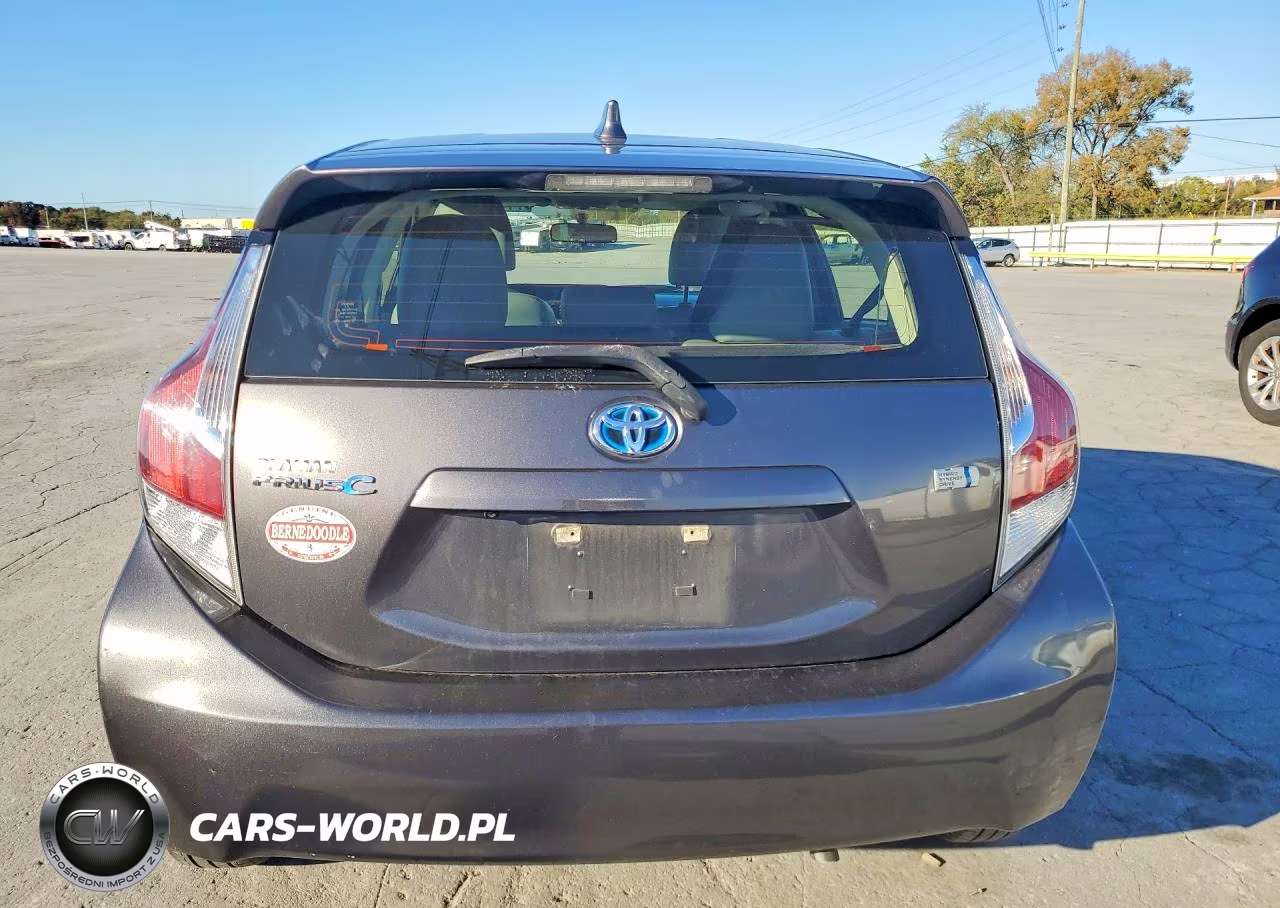 2015 Toyota Prius C Four VIN:JTDKDTB35F1100281 - 6