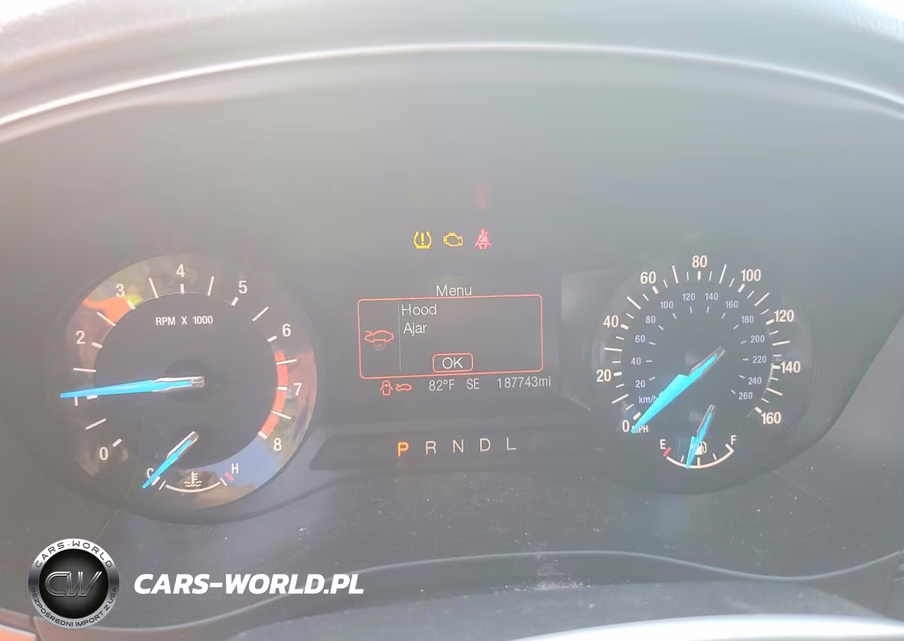 2018 Ford Fusion Se VIN:3FA6P0H70JR104227 - 9