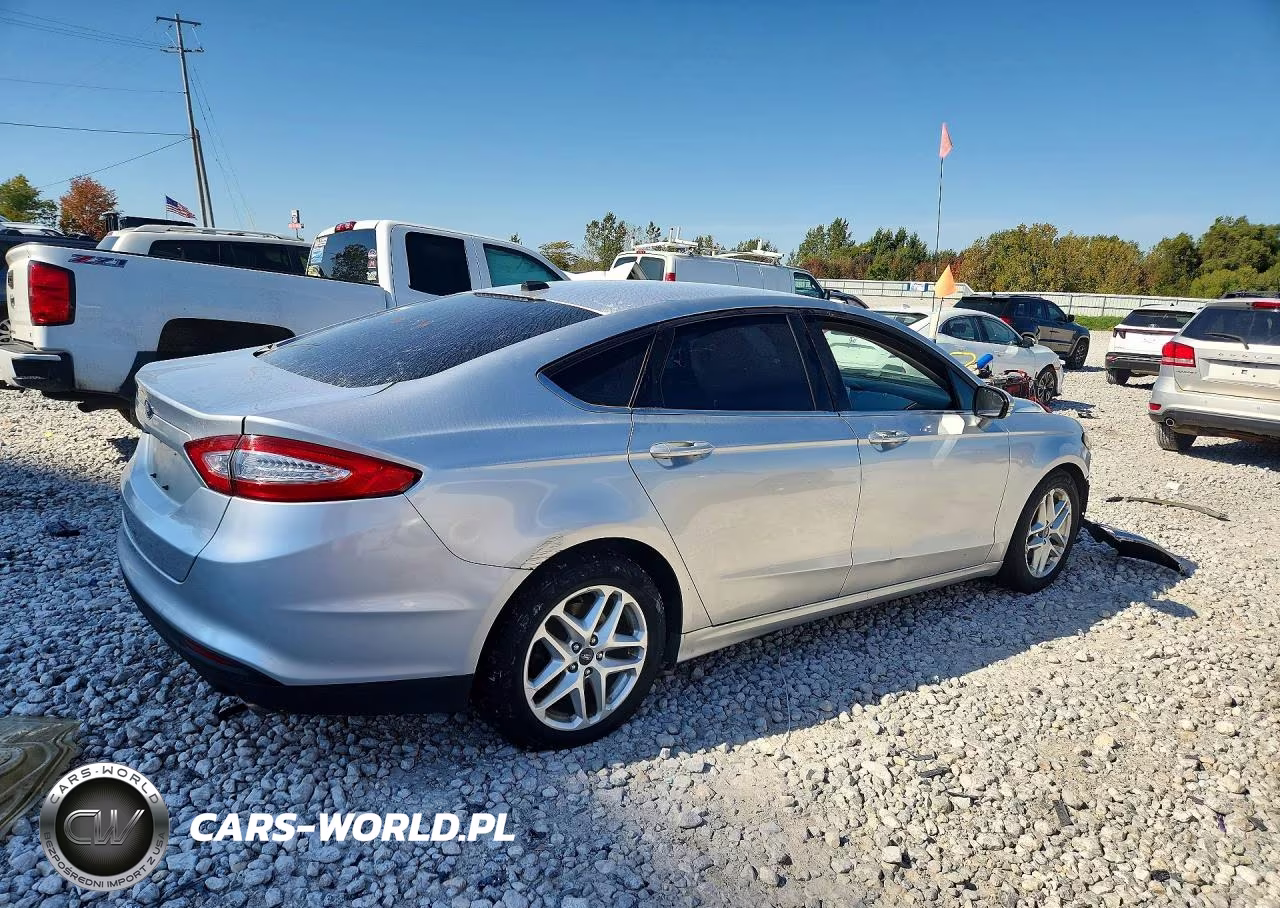 2013 Ford Fusion Se VIN:3FA6P0H77DR185120 - 3