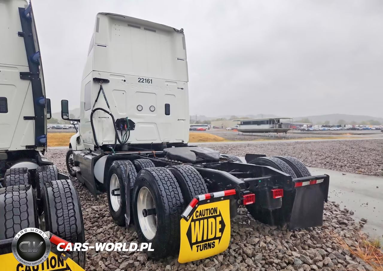 2022 International Lt625 - Semi Truck VIN:3HSDZAPR3NN551420 - 2