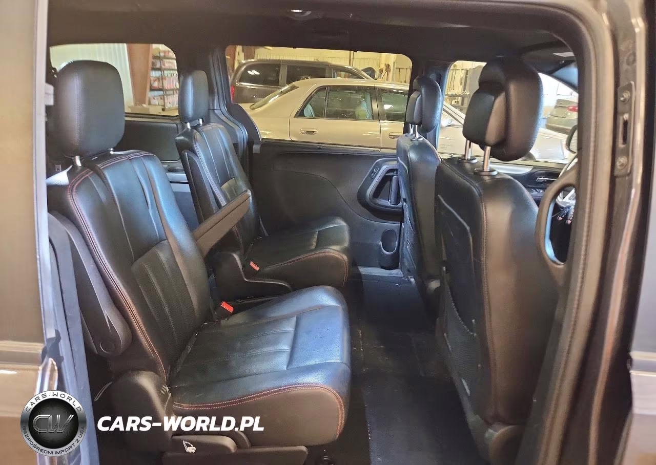 2019 Dodge Grand Caravan Gt VIN:2C4RDGEG1KR529590 - 11