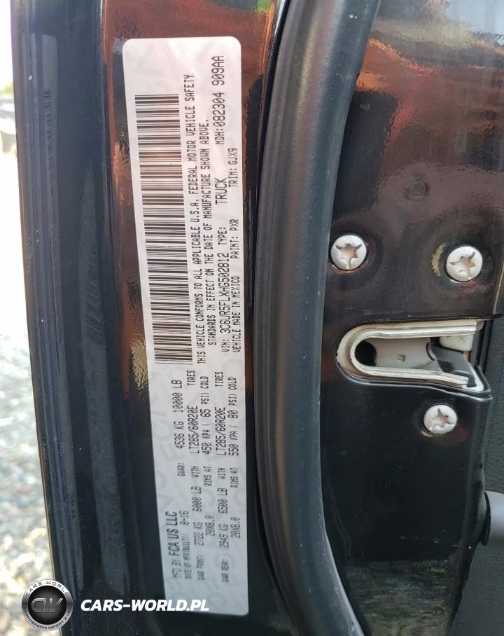 2017 Ram 2500 Laramie VIN:3C6UR5FLXHG502812 - 12