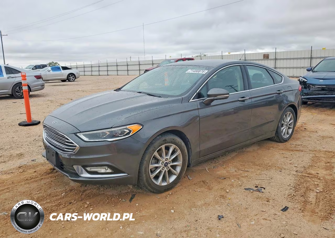 2017 Ford Fusion Se – zdjęcie 1 z 12