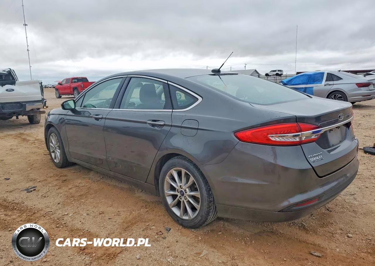 2017 Ford Fusion Se VIN:3FA6P0HD8HR129215 - 2