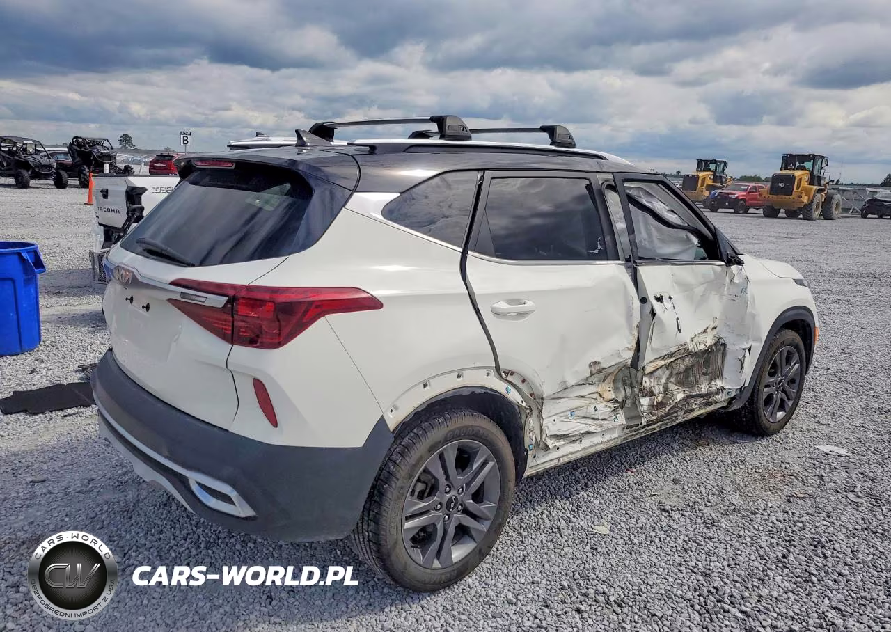 2023 Kia Seltos S VIN:KNDEU2AA3P7387206 - 3