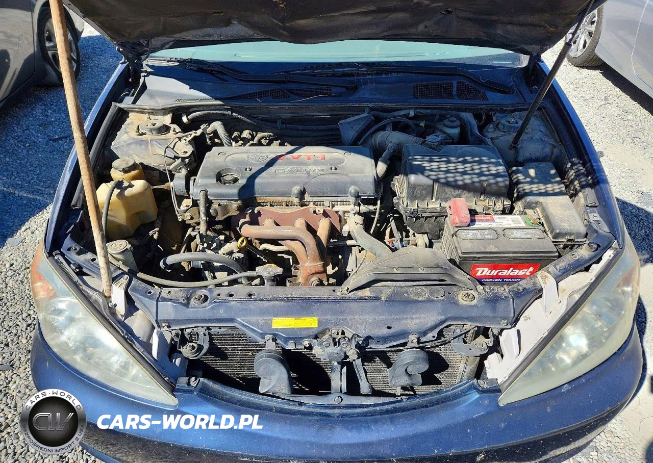 2004 Toyota Camry Le VIN:JTDBE32K340255273 - 11