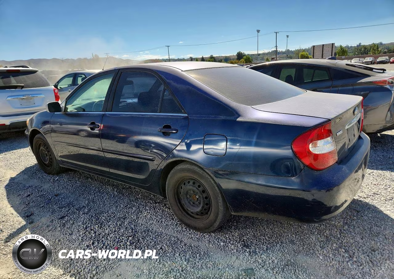 2004 Toyota Camry Le VIN:JTDBE32K340255273 - 2