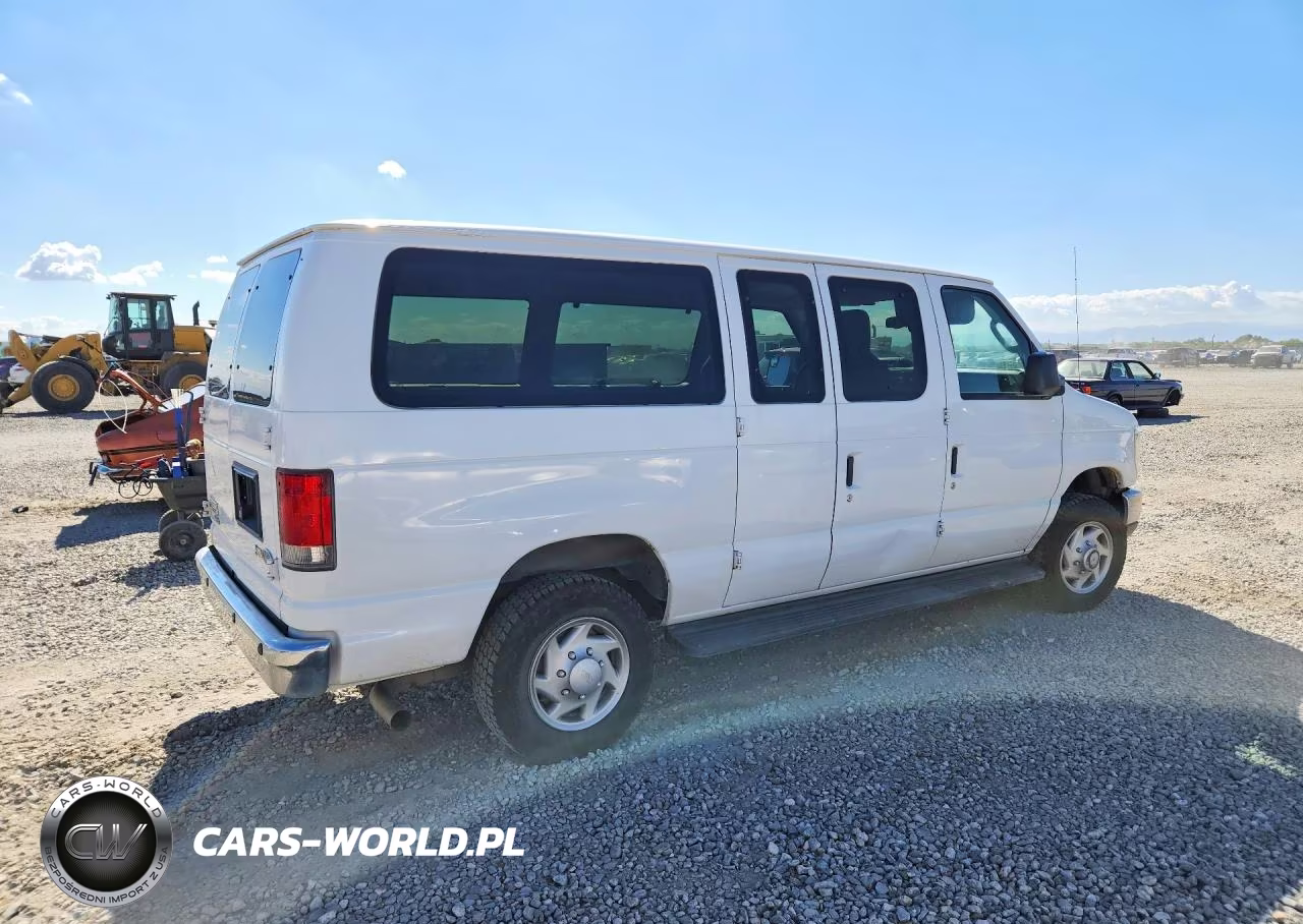 2014 Ford Econoline E350 Super Duty Wagon VIN:1FBNE3BL3EDA22076 - 3