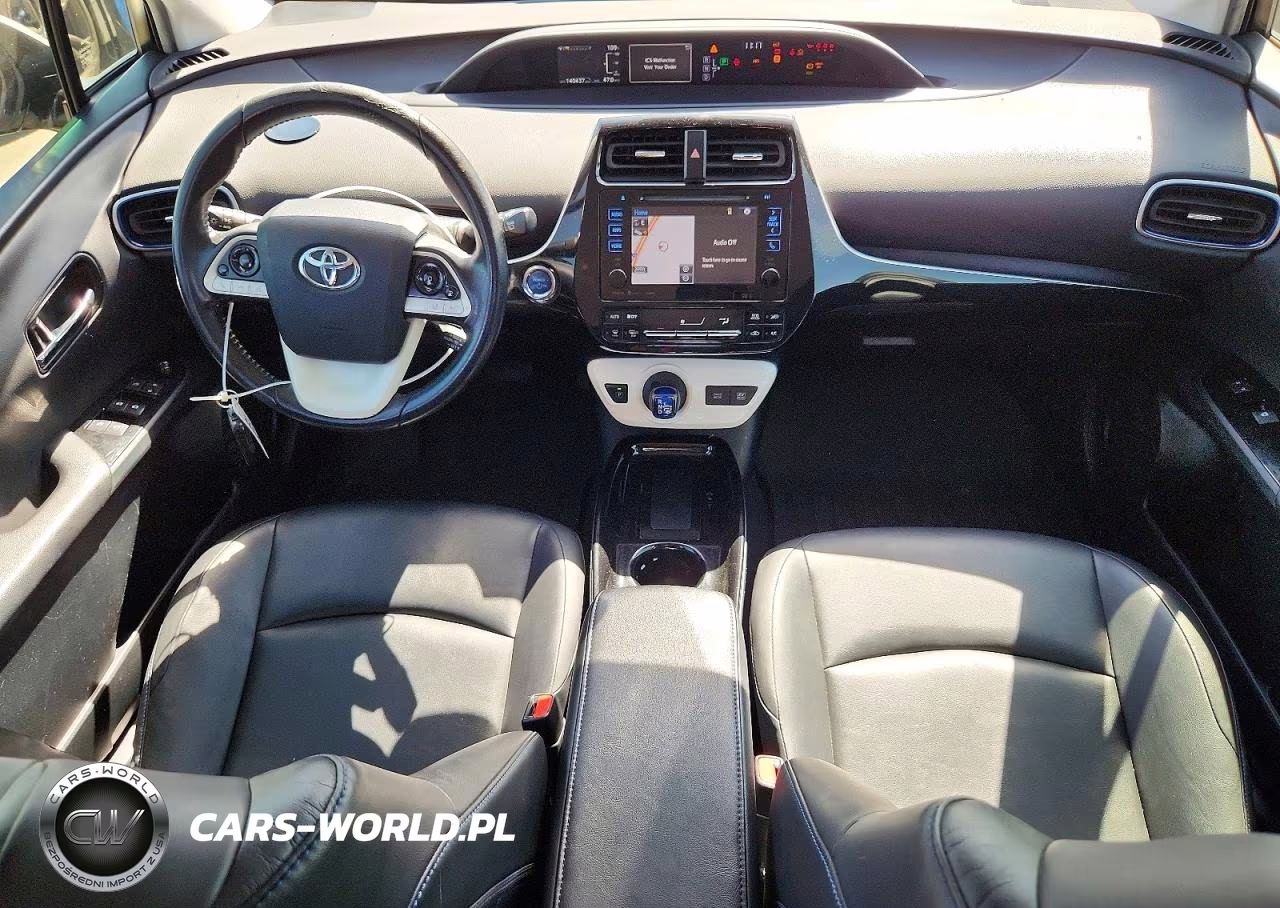 2018 Toyota Prius Three Touring VIN:JTDKARFU9J3553654 - 8