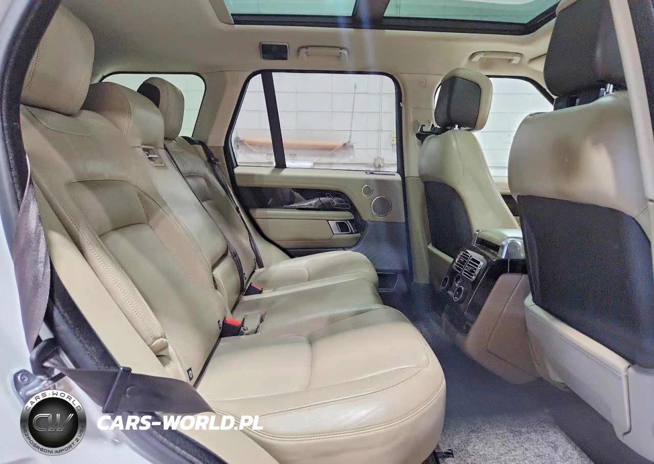 2018 Land Rover Range Rover Hse VIN:SALGS2SV0JA384749 - 11