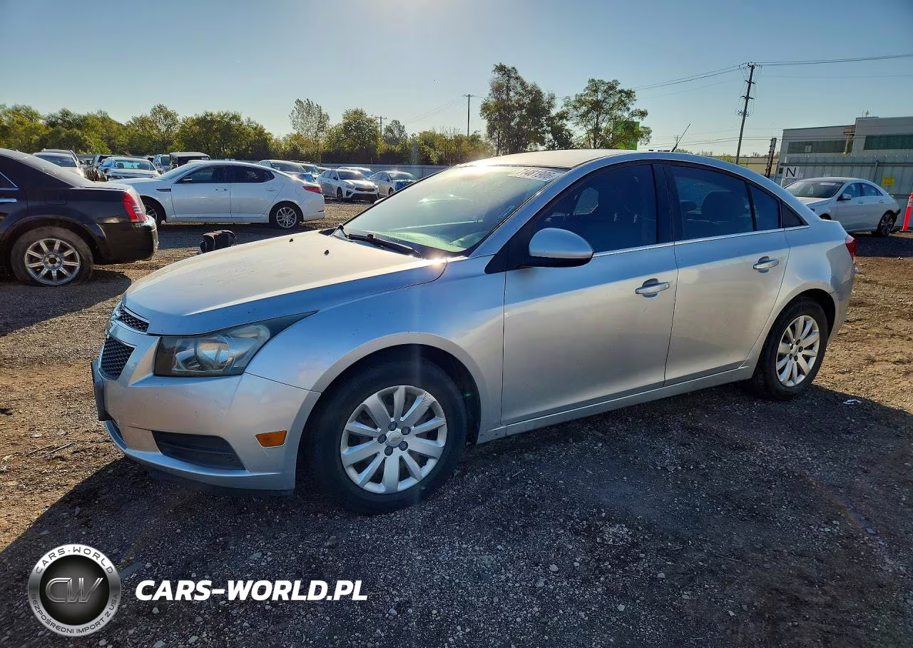 2011 Chevrolet Cruze Lt – zdjęcie 1 z 12