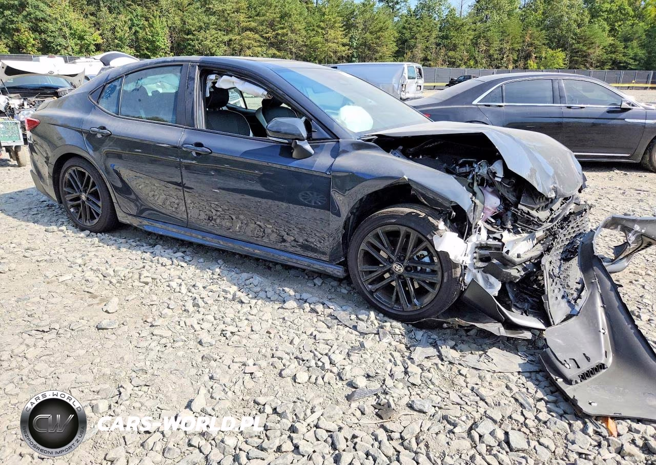2026 Toyota Camry Se VIN:4T1DAACK2TU212425 - 4